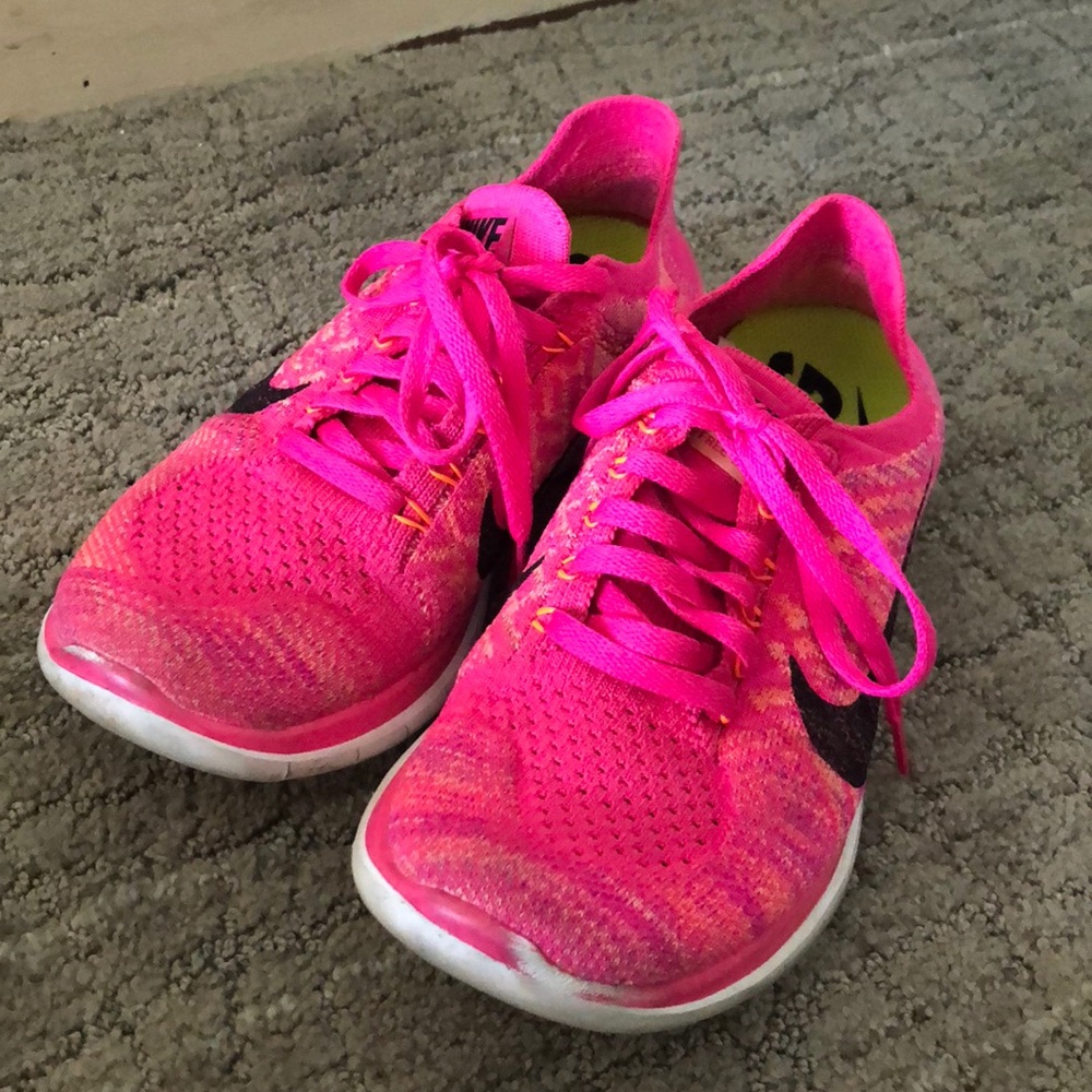 Nike free knits 4.0